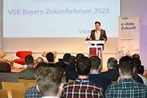 VDE Bayern Zukunftsforum 2023 - E-Mobility - Chancen und Herausforderungen für die Mobilitätswende VDE Bayern Zukunftsforum 2023 - E-Mobility - Chancen und Herausforderungen für die Mobilitätswende